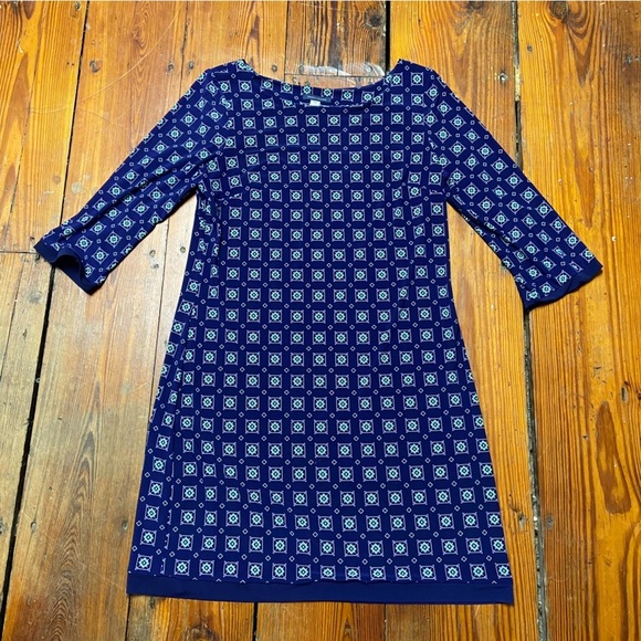 Tommy Hilfiger Geometric Print Sheath 3/4 Sleeve Knit Dress Size 12 Navy Boxy - Picture 9 of 9